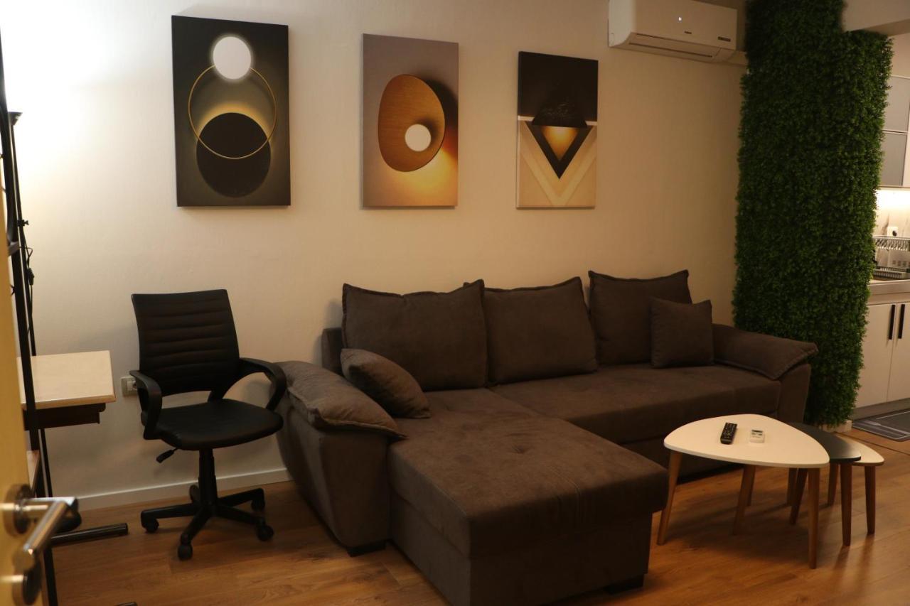 Pine Apartment 티라나 외부 사진