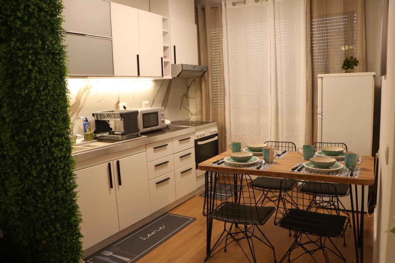 Pine Apartment 티라나 외부 사진