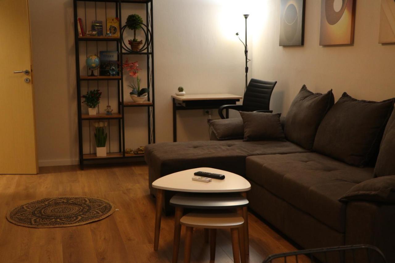 Pine Apartment 티라나 외부 사진